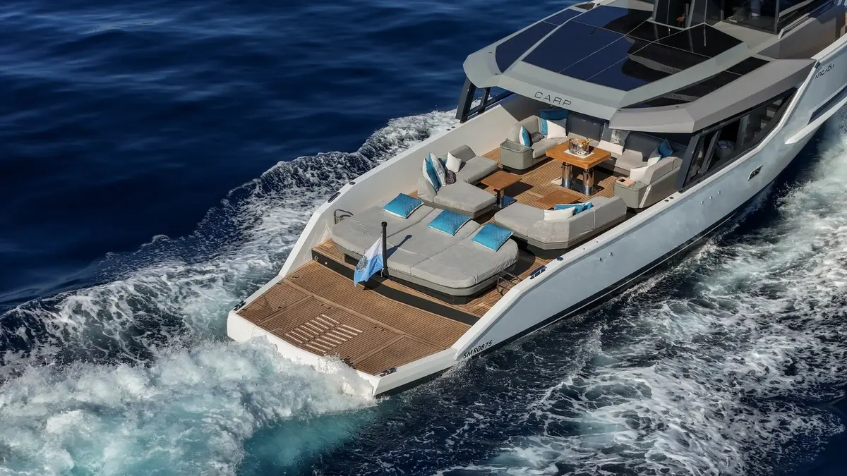 Arcadia Sherpa 60, master cabin — Yacht Hire Marbella, Marbella. Arcadia Sherpa 60 — 18.7m