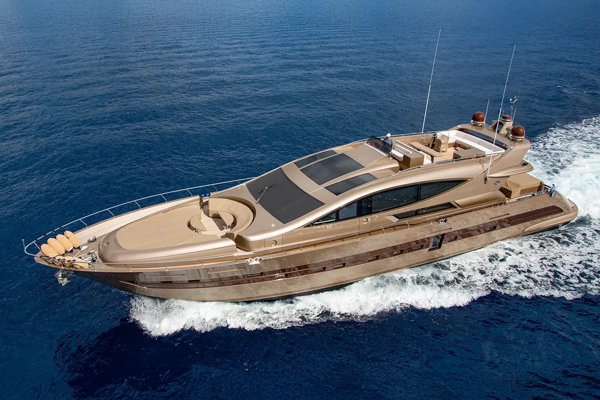 Cerri 102’ Flying Sport, exterior — Yacht Hire Marbella, Marbella. Cerri 102’ Flying Sport — 31m