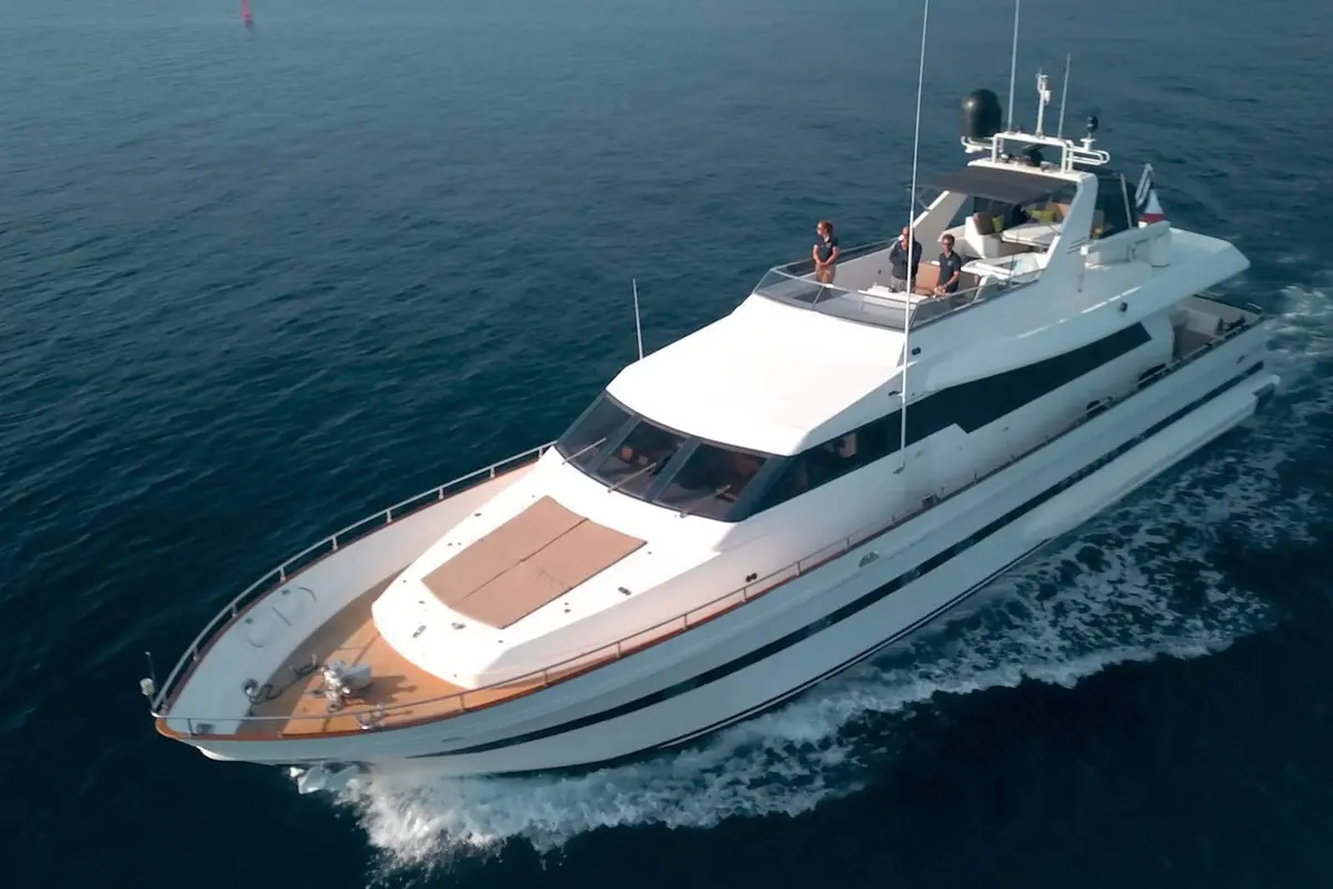 Falcon 80S, main deck — Yacht Hire Marbella, Marbella. Falcon 80S — 24m