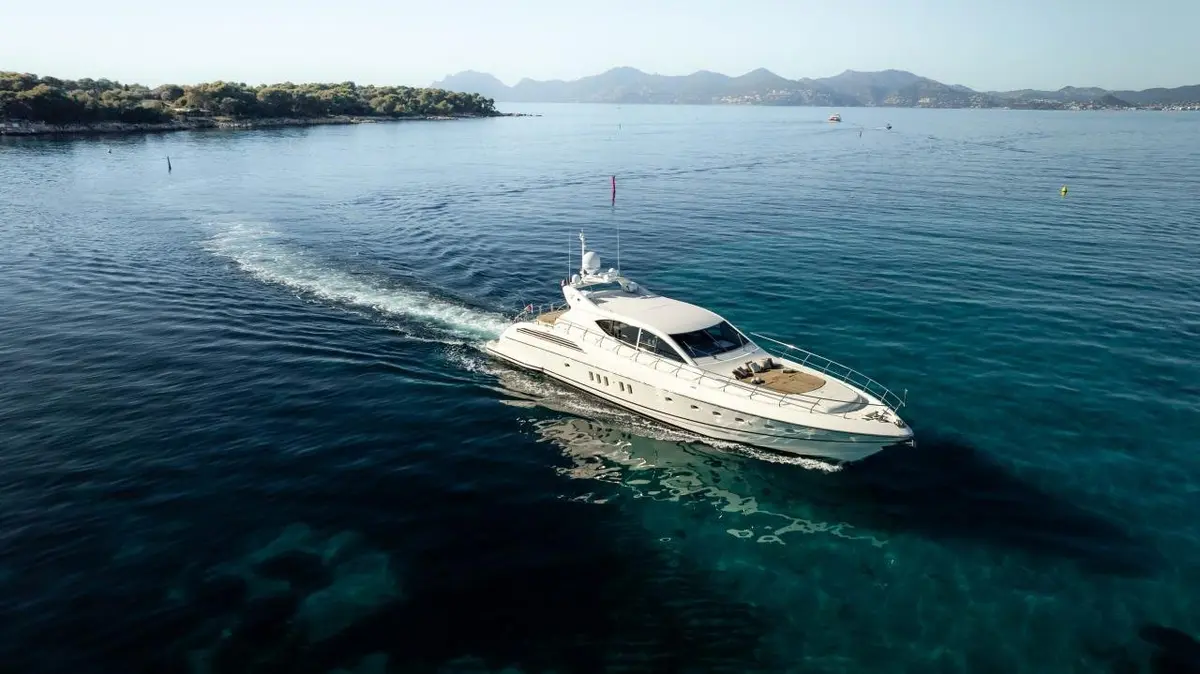 Leopard 24, aft deck — Yacht Hire Marbella, Marbella. Leopard 24 — 24m