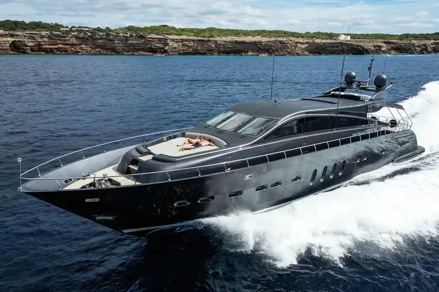 Leopard 31, exterior — Yacht Hire Marbella, Marbella. Leopard 31 — 31m