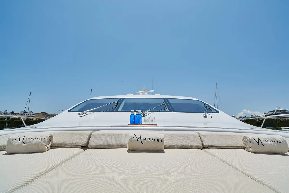 Mangusta 108, aft deck — Yacht Hire Marbella, Marbella. Mangusta 108 — 33m