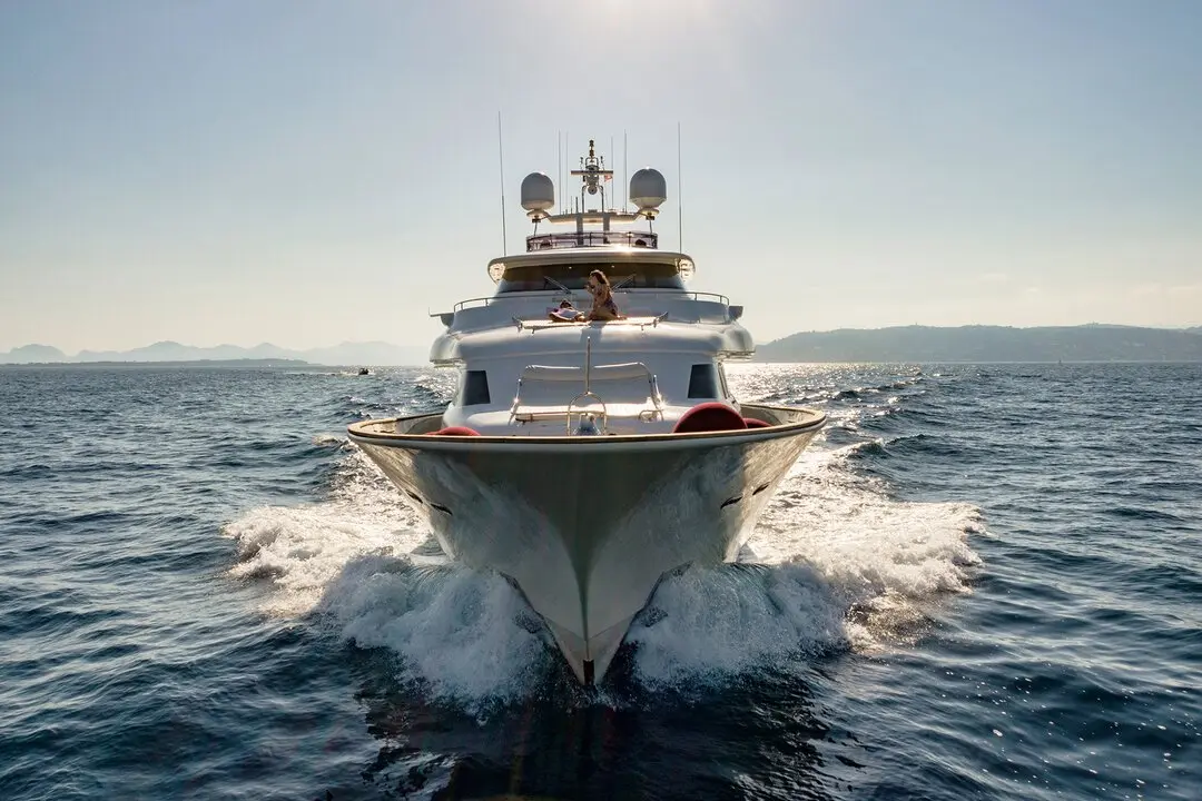 Navetta 33, master cabin — Yacht Hire Marbella, Marbella. Navetta 33 — 33m