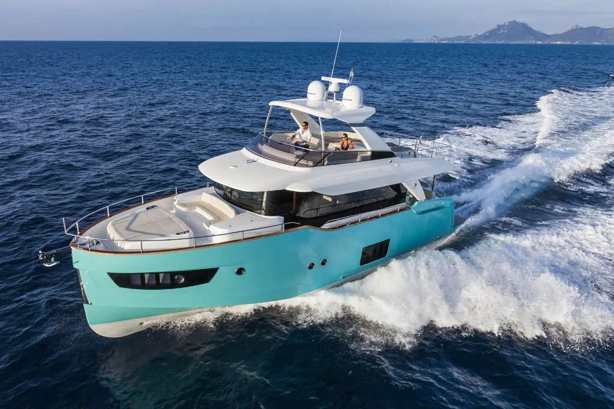 Navetta 58, exterior — Yacht Hire Marbella, Marbella. Navetta 58 — 17m