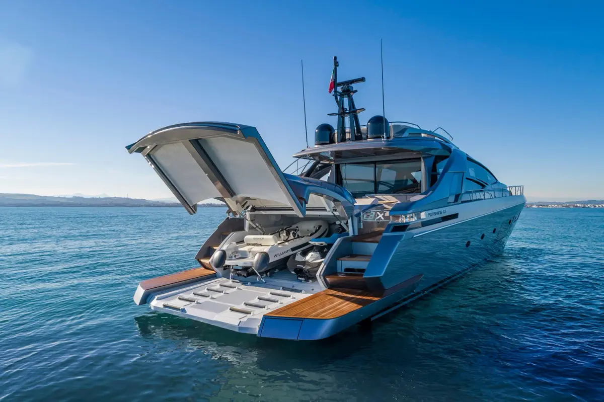 Pershing 8X, main deck — Yacht Hire Marbella, Marbella. Pershing 8X — 25m