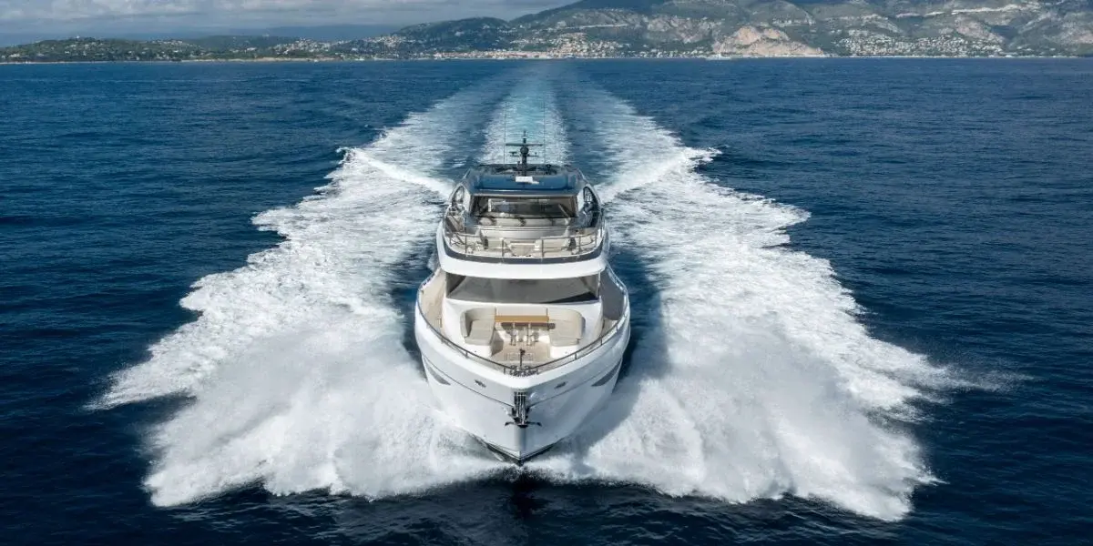 Princess Y80, aft deck — Yacht Hire Marbella, Marbella. Princess Y80 — 25m