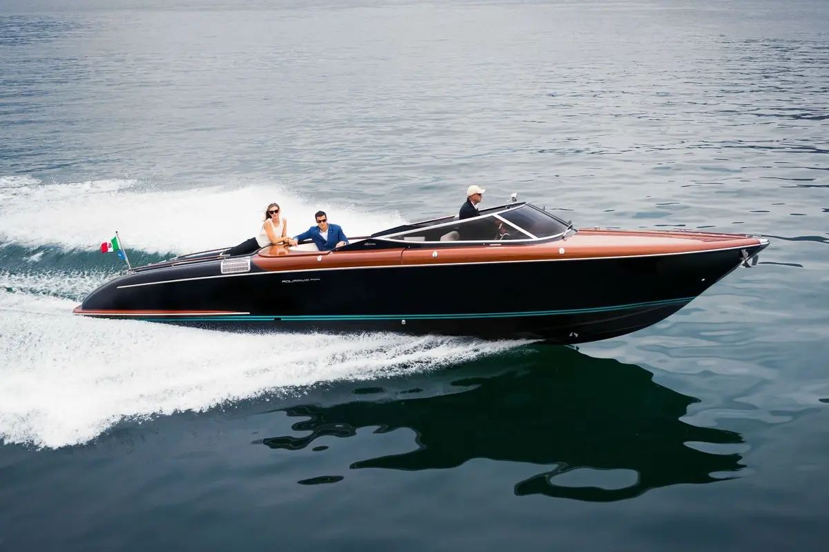 Riva Aquariva, exterior — Yacht Hire Marbella, Marbella. Riva Aquariva — 10m