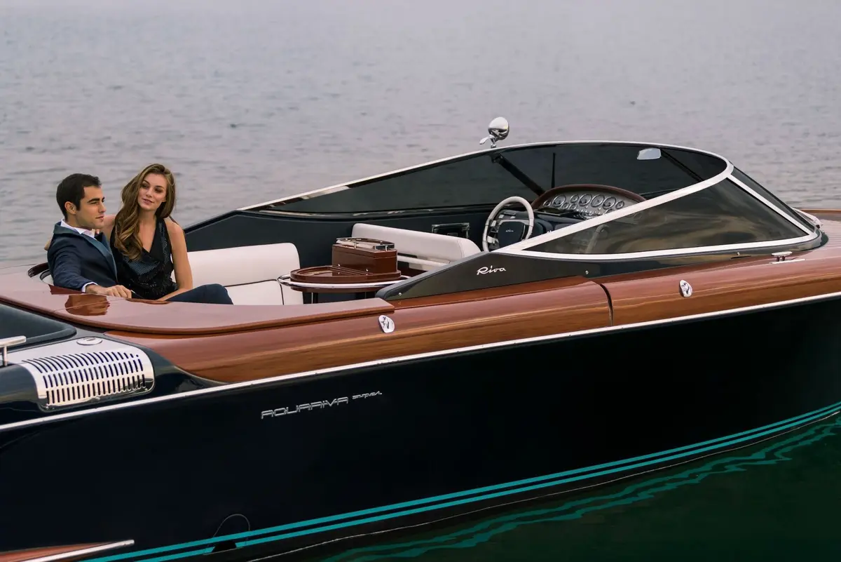Riva Aquariva, main deck — Yacht Hire Marbella, Marbella. Riva Aquariva — 10m