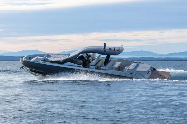Sacs 47 — Yacht Hire Marbella, Marbella