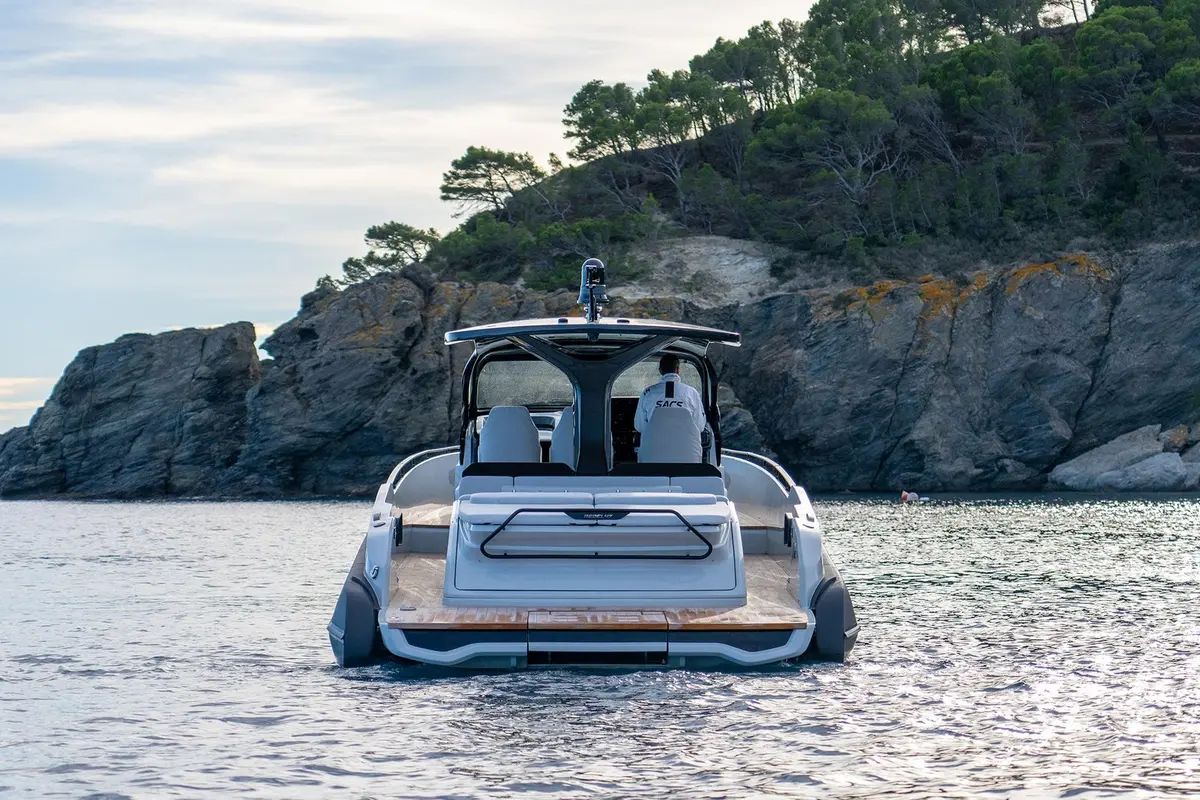 Sacs 47, aft deck — Yacht Hire Marbella, Marbella. Sacs 47 — 14m