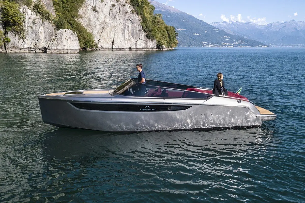 Sanlorenzo 112, flybridge — Yacht Hire Marbella, Marbella. Sanlorenzo 112 — 34m