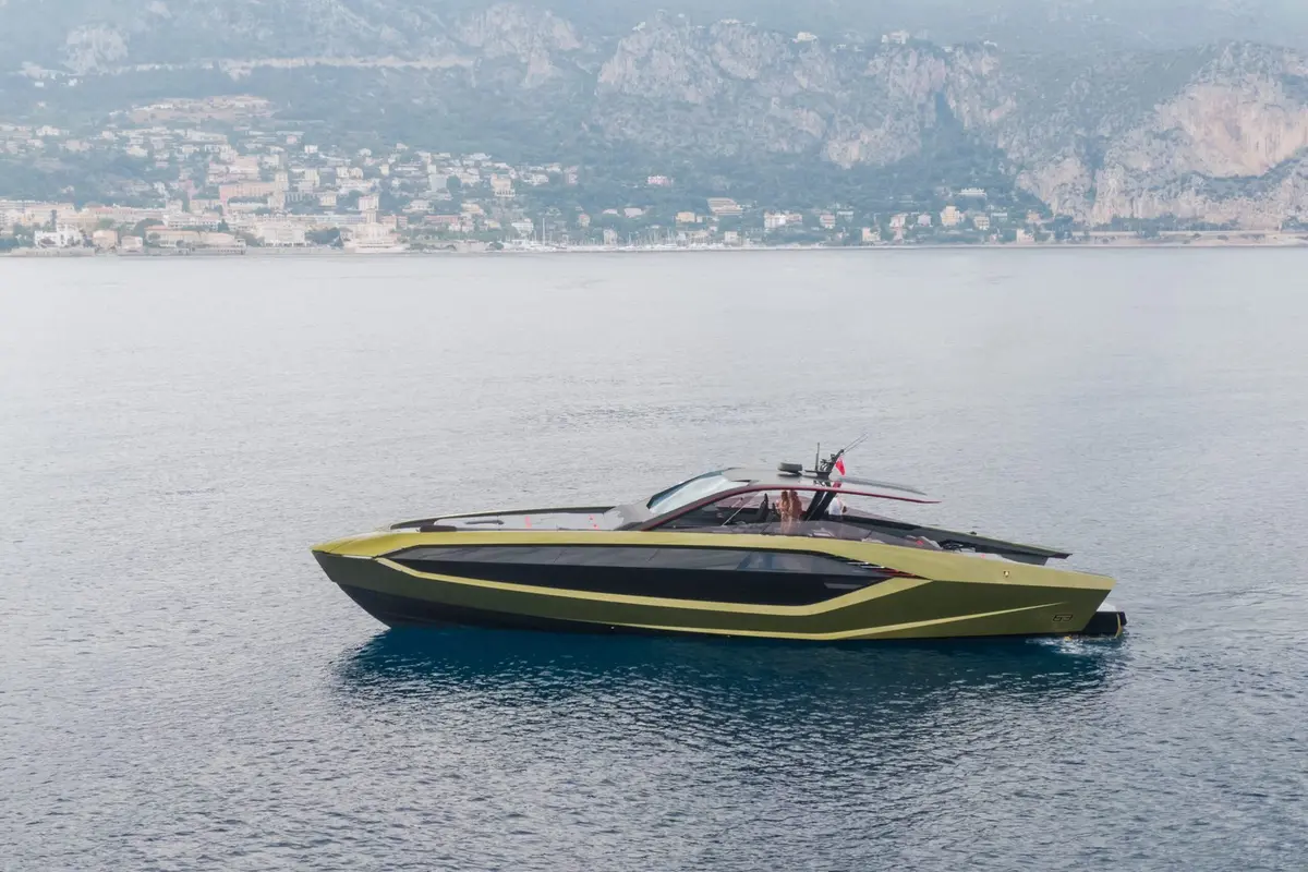 Lamborghini 63, aft deck — Yacht Hire Marbella, Marbella. Lamborghini 63 — 20m