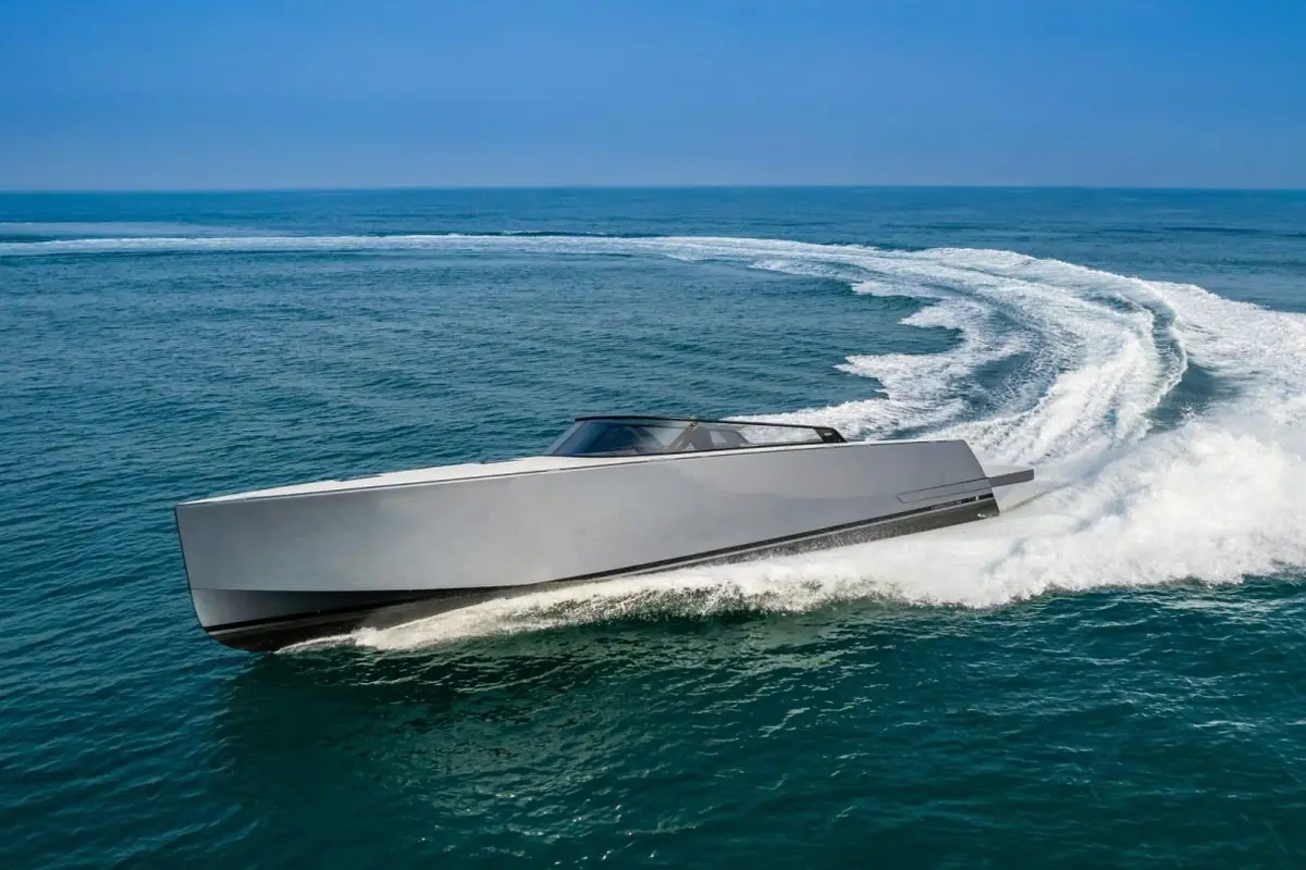 Vandutch 55, exterior — Yacht Hire Marbella, Marbella. Vandutch 55 — 16m