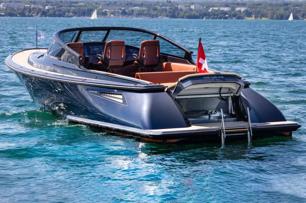 Wajer 38, aft deck — Yacht Hire Marbella, Marbella. Wajer 38 — 11.3m