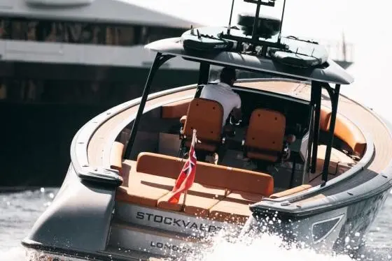 Wajer 38S, master cabin — Yacht Hire Marbella, Marbella. Wajer 38S — 11m