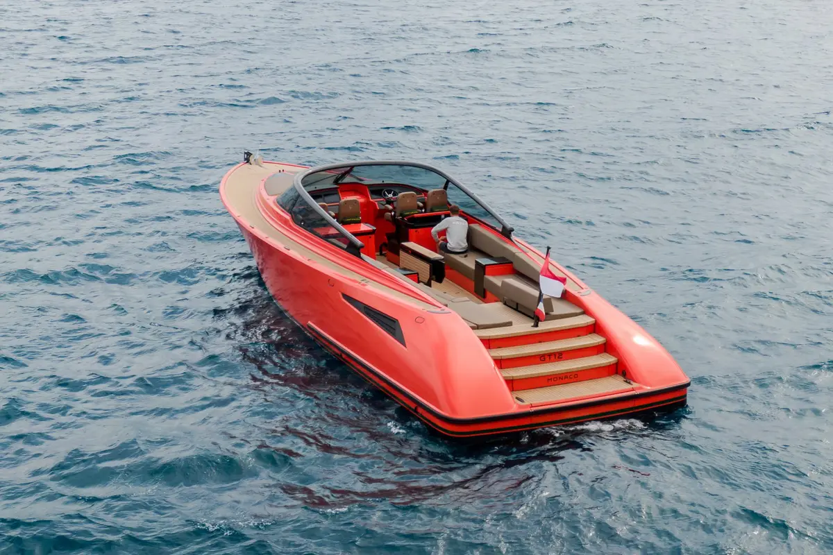 Wajer 55, salon — Yacht Hire Marbella, Marbella. Wajer 55 — 16m